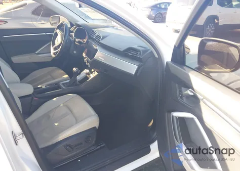 2021 Audi Q3 Premium 40 Tfsi Quattro Tiptronic из США, поврежденный, VIN WA1AUCF35M1061611